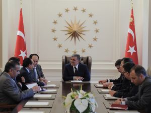 Cumhurbaşkanı Gül, Bahreyn İçişleri Bakanı Abdullah El Halifeyi Kabul Etti