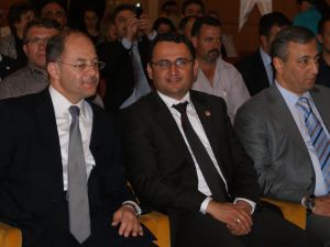 Bakan Akdağ, Hemşireler Ve Ebeler Günü Etkinliğine Katıldı