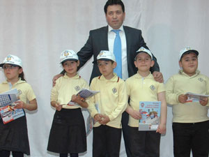 Ailemin ve Ülkemin Trafik Polisiyim