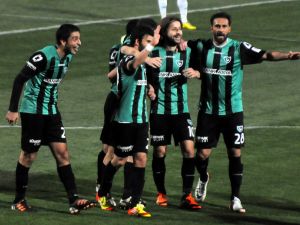 Denizlispor Ligi Galibiyetle Bitirmek İstiyor