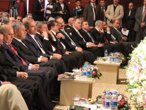 Arınç, Uluslararası Emir Abdulkadir El-cezairi Sempozyumuna Katıldı