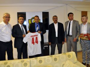 Tff Heyeti Anadolu Kulüplerini Ziyaret Ediyor
