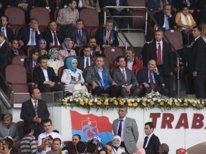 Başbakan Erdoğan Trabzon’da Ak Parti Gençlik Şöleni’ne Katıldı