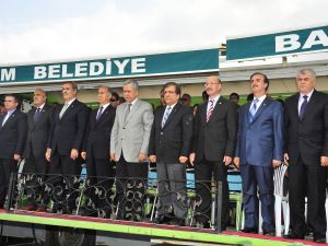 Bülent Arınç Park Açtı