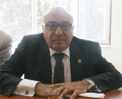 Özdemir: ’Olayları İbretle İzliyoruz’  