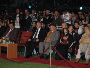 Karaman, Anadolu Ateşi Ve Rafet El Roman İle Coştu