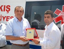 Bakış Beldesine Ambulans Bağışı