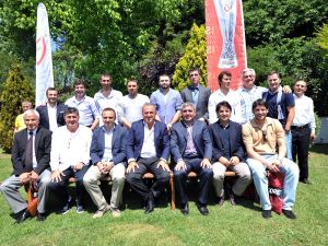 Floryada Uefa Kupası Yemeği