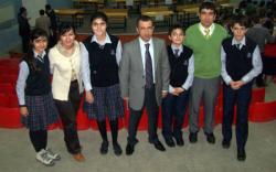 SANKO OKULLARI BAŞARIYA KOŞUYOR