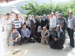 Kadınların, inanç turizm ziyaretleri