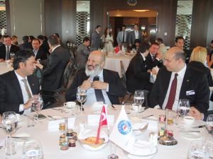 Asya Türkleri Bekliyor