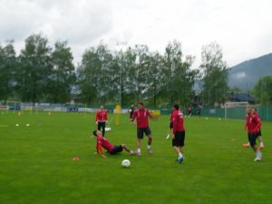 A Milliler Hazırlıklarını Sürdürdü