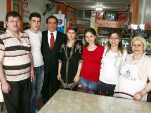 Hükümetin Karnesi Pekiyi