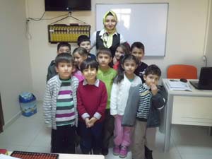 Menar Yaz Döneminde de Eğitim Veriyor