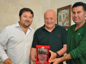 Sadri Şener’den Açıklamalar