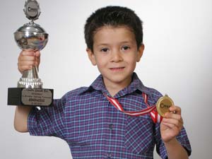 Küçük Furkan’dan satrançta büyük başarı