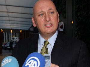 Turkcell Ceosu Süreyya Ciliv: