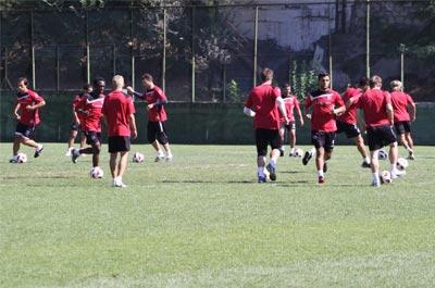 Karabükspor Beşiktaşa bileniyor