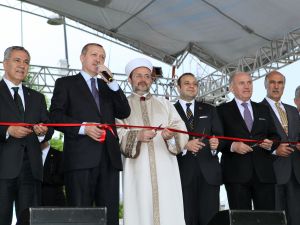 Başbakan Erdoğan, Restore Edilen Fatih Camisinin Açılışını Yaptı