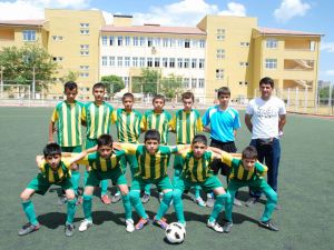 Kayapınar Belediyespor’un U-14 Takımının Küçük Yıldızı Fırat Kulüpler Tarafından Markaja Alındı