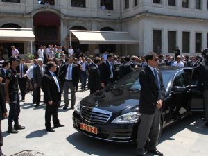 Başbakan Erdoğan’dan Turistin Sevgi Gösterisine “ı Love You”lu Karşılık