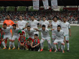 Diyarbakırsporlu Futbolcular Beklemede