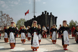 SANKO OKULLARINDA 23 NİSAN COŞKUSU