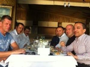 Karabükspor, Skibbe’ye İmzayı Attırdı