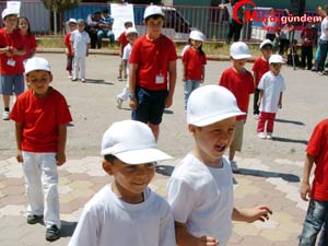 Çocuklar Oyunlarıyla İki Ülke Arasında Kültür Köprüsü Kurdu