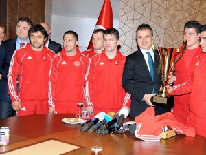 Gençlik Ve Spor Bakanı Kılıç, Tahkim Kurulu’nun Son Kararını Değerlendirdi