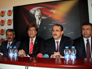 Bakan Ergin İskenderunda