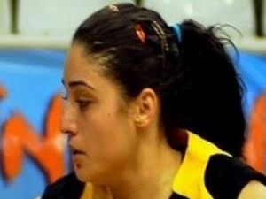 Tarsus Belediyespor Dila Ve Gökçe İle Anlaştı