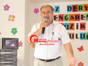 Öz Derya İlköğretim Okulu Öğrencilerine Tablet Bilgisayar Dağıttı