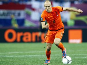 Hollanda Avrupa Şampiyonası’na Mağlubiyetle Başladı