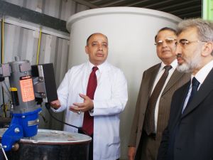 Bakan Yıldız Türkiye Kömür İşletmeleri Ar-ge Merkezini Gezdi