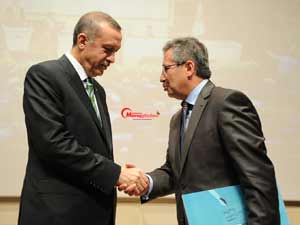 Onur Ödülü Başbakan Erdoğan’a Verildi