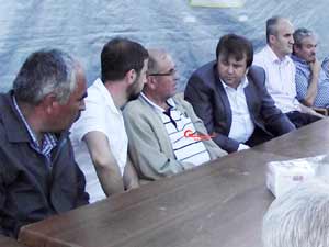 Erkoç ve Okay’dan Şehit Ailesine Taziye Ziyareti