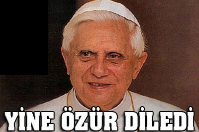 Papa taciz vakaları için özür diledi