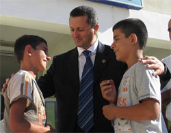 Tahsin Nas okulları ziyaret etti.