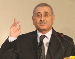 Yılmaz, Para Politikalarını Değerlendirdi