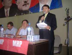 TÜRKOĞLUNDA MHP KONGRESİ