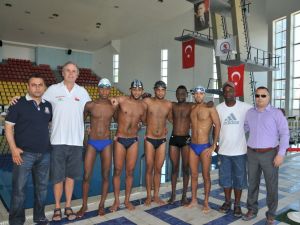 Umman Yüzme Milli Takımı Omü’de Kampa Girdi