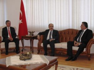 Başbakan Yardımcısı Atalay Kktcye Geldi