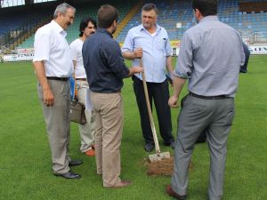 Fıfa Heyeti Rize Yeni Şehir Stadyumu’nda İncelemede Bulundu