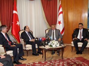 Beşir Atalay, Kktc Başbakanı İrsen Küçük’le Görüştü