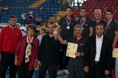 Karate Milli Takımı Şampiyon Oldu