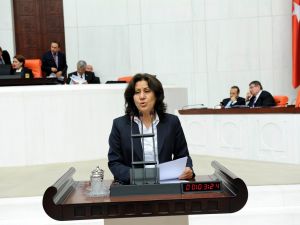 Chpli Öz’den Ak Partili Berbere Eleştiri