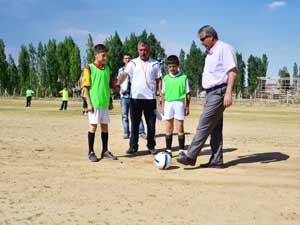 Göksun Belediyesi Yaz Futbol Okulu Açtı
