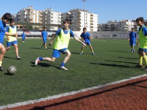 Dipfud Futbol Okulu Açıldı