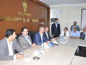 Bakanlardan Ak Parti İl Başkanlığına Ziyaret